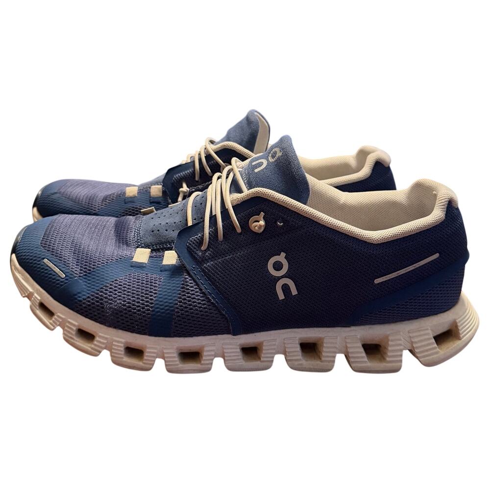 ON Cloud Women’s Cloud 5 Running Shoe Denim/White Slip On Walking Gym Size 9.5